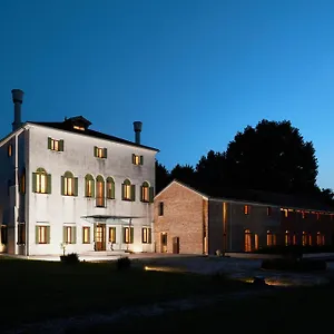 Martin Hotel